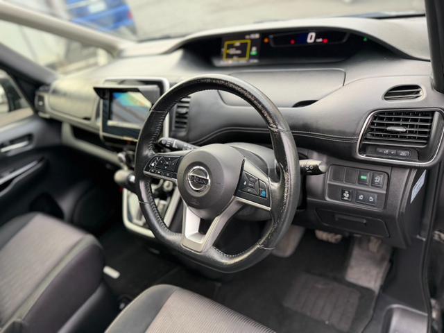 セレナ ハイウェイスターＧ　社外ナビ・Ｂｌｕｅｔｏｏｔｈオーディオ・フルセグＴＶ・ＥＴＣ・アラウンドビューモニター・バックカメラ・両側電動スライドドア・エコモード・センサー付き両側電動スライドドア・プッシュスタート・スマートキー（16枚目）