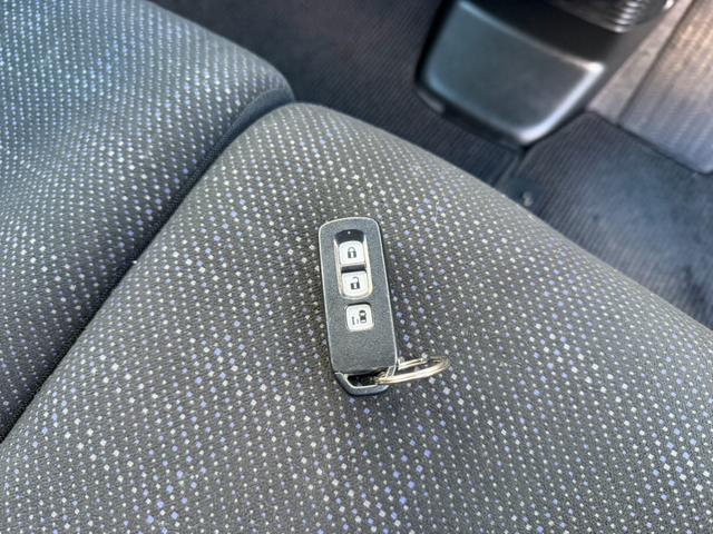 N-BOX G SSパッケージ 純正ナビ・フルセグTV・Bluetoothオーディオ・バックカメラ・ETC・前席シートヒーター・両側スライド左側電動スライドドア・横滑り防止・電動格納ミラー・パワーウィンド・オートライト(42枚目)