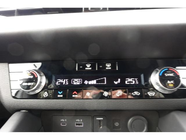 アウトランダーＰＨＥＶ ブラックエディション　黒革シート　サンルーフ　マイパイロット＆電動パーキングブレーキ　ＢＯＳＥサウンドシステム　パワーシート　電動テールゲート（22枚目）