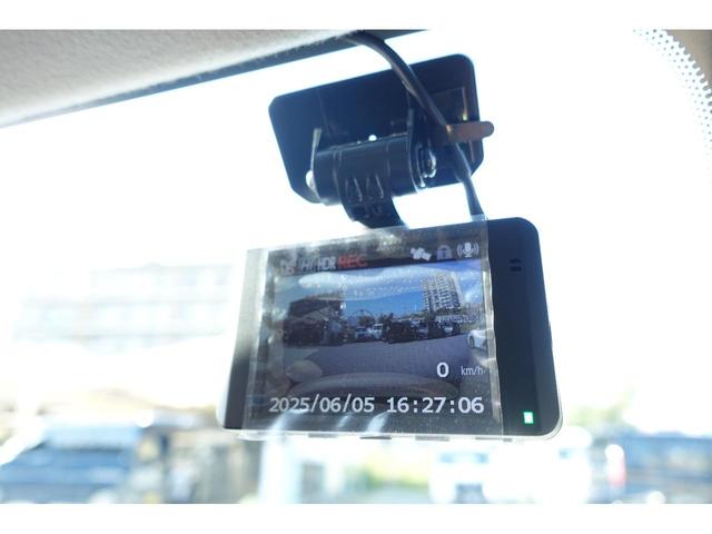 デリカミニ Ｔ　プレミアム　マイパイロット　アラウンドモニター　デジタルルームミラー　両側電動スライドドア　ケンウッド製メモリーナビゲーション　ＬＥＤヘッドライト　スマートキー（21枚目）