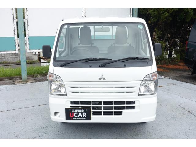 ミニキャブトラック 　５速Ｍ／Ｔ　エアコン　パワステ　Ｗエアバッグ　ＡＢＳ　荷台部分三方開き　フロアマット　エクシードバイザー　スペアタイヤ（2枚目）