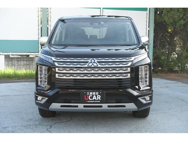 デリカＤ：５ Ｐ　電動サイドステップ　純性１０．１型Ｍナビ　ＥＴＣ　フロントドラレコ　後側方車両検知警報システム　ハンドルヒーター　両側電動スライドドア（4枚目）
