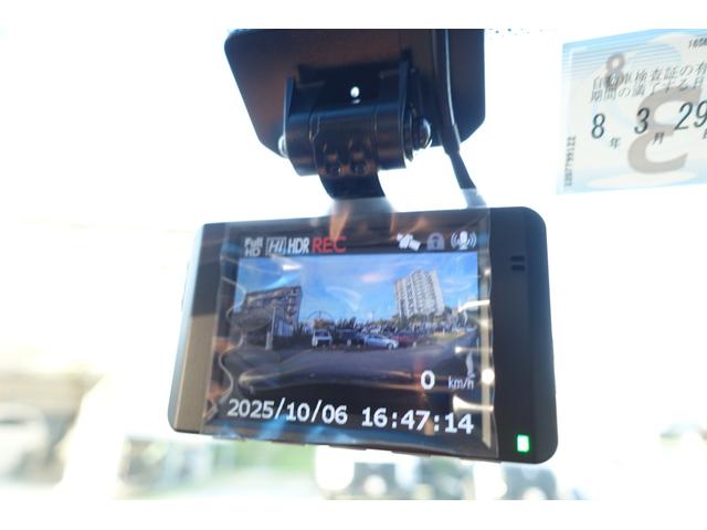 デリカＤ：５ Ｐ　電動サイドステップ　純性１０．１型Ｍナビ　ＥＴＣ　フロントドラレコ　後側方車両検知警報システム　ハンドルヒーター　両側電動スライドドア（21枚目）
