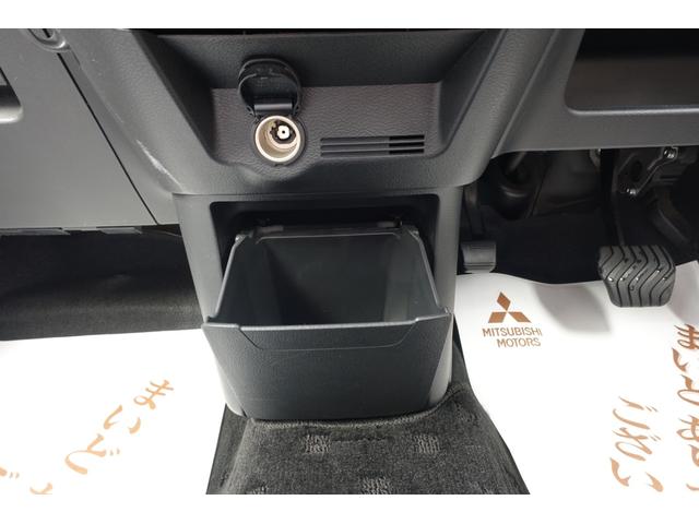 ｅＫワゴン Ｍ　前後コーナーセンサー／前後誤発進抑制機能／シートヒーター／６ポジションＳＲＳエアバッグ／メモリーナビ／バックカメラ（23枚目）