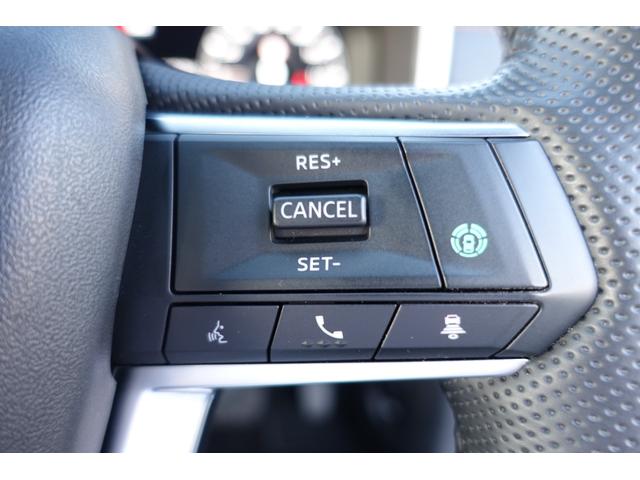 アウトランダーＰＨＥＶ Ｐ　電動パノラマサンルーフ　スポーティＰＫＧ　スマートフォン連携ナビ　アラウンドモニター　ルーフレール　エレクトリックテールゲート（21枚目）