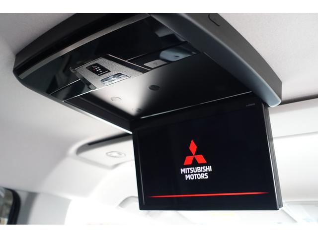 デリカＤ：５ アーバンギア　Ｐエディション　アルパイン製１１型ナビ　アラウンドモニター　１１．５型後席モニター　本革シート　ブラックアウトＰＫＧ　両側電動スライドドア　エレクトリックテールゲート（6枚目）