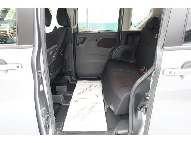 eKクロススペース G プラスエディション シートヒーター/両側電動スライドドア/AHB/スマートキー/7型ワイドナビ/マイパイロット/LEDヘッドライト/全方位カメラ(13枚目)