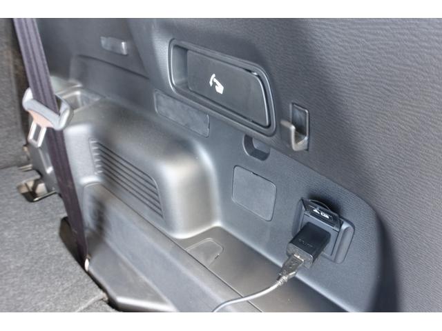 アウトランダーPHEV Pエグゼクティブパッケージ YAMAHAサウンドシステム/連動ETC2.0車載器/12.3型ワイドディスプレイナビ/セミアニリンレザーシート/ハンズフリー電動テールゲート(16枚目)