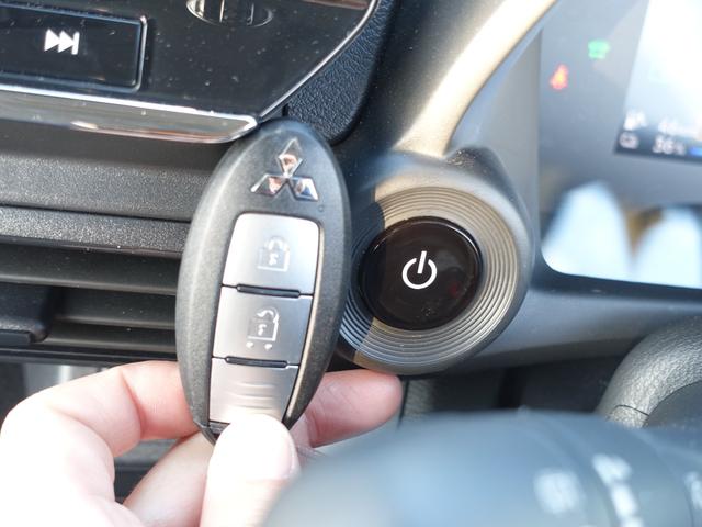 ｅＫクロス ＥＶ Ｐ　先進安全快適パッケージ　マイパイロットパーキング　スマートフォン連携ナビゲーション　アラウンドモニター　ＬＥＤヘッドライト（19枚目）