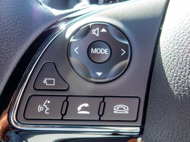 カメラボタンでカメラ切替可能