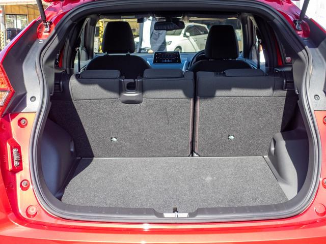 乗車人数やお荷物の量に合せて様々なアレンジが可能です。