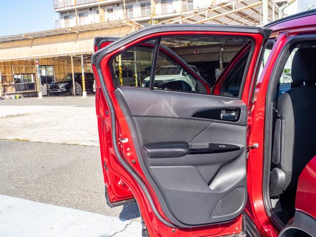 ドアの内張です。