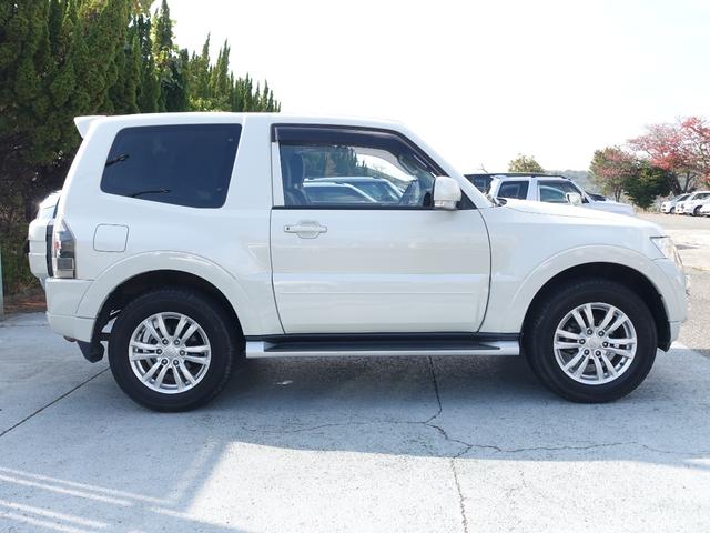 パジェロ ショート　ＶＲ－ＩＩ　メモリーナビゲーション　ドラレコ　バックカメラ　ＥＴＣ　運転席パワーシート　シートヒーター　ヘッドライトウォッシャー　　キーレス（8枚目）