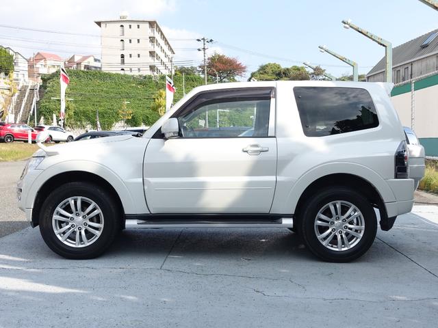 パジェロ ショート　ＶＲ－ＩＩ　メモリーナビゲーション　ドラレコ　バックカメラ　ＥＴＣ　運転席パワーシート　シートヒーター　ヘッドライトウォッシャー　　キーレス（12枚目）