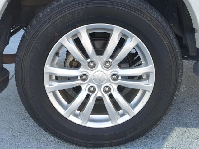 パジェロ ショート　ＶＲ－ＩＩ　メモリーナビゲーション　ドラレコ　バックカメラ　ＥＴＣ　運転席パワーシート　シートヒーター　ヘッドライトウォッシャー　　キーレス（41枚目）