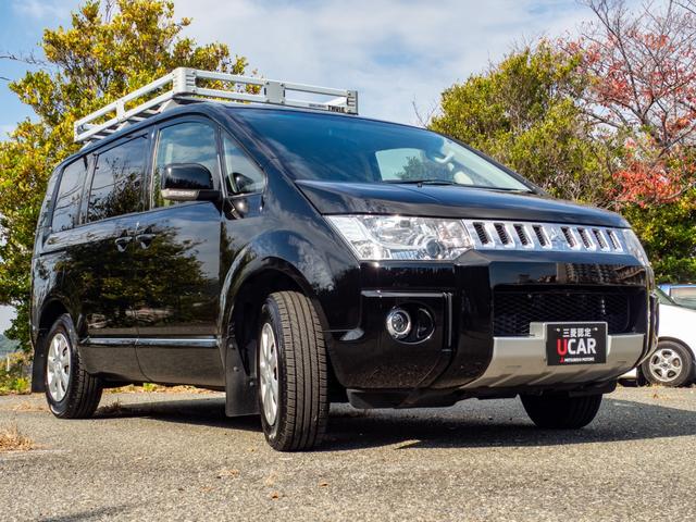 デリカＤ：５ Ｍ　リミテッドパッケージ　ＫＥＮＷＯＯＤ製ＵＳＢ＆Ｂｌｕｅｔｏｏｔｈ対応ナビ　バックカメラ　純正ルーフラック　助手席側電動スライドドア　アイドリングストップ　オーバーライダー　マッドフラップ（2枚目）