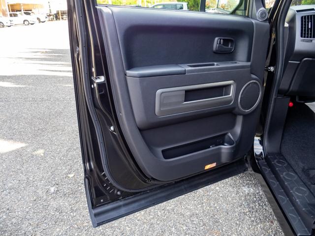 デリカＤ：５ Ｍ　リミテッドパッケージ　ＫＥＮＷＯＯＤ製ＵＳＢ＆Ｂｌｕｅｔｏｏｔｈ対応ナビ　バックカメラ　純正ルーフラック　助手席側電動スライドドア　アイドリングストップ　オーバーライダー　マッドフラップ（41枚目）