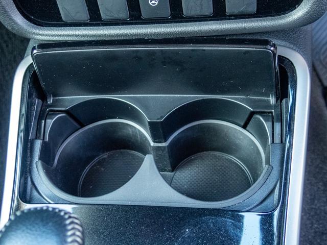 アウトランダー ２４Ｇ　純正ワイドナビ　全周囲カメラ　３列シート７人乗り　３モード切替４ＷＤ　ＥＴＣ　ドライブレコーダー　　クリアランスソナー　衝突被害軽減ブレーキ　ヒッチメンバー（32枚目）