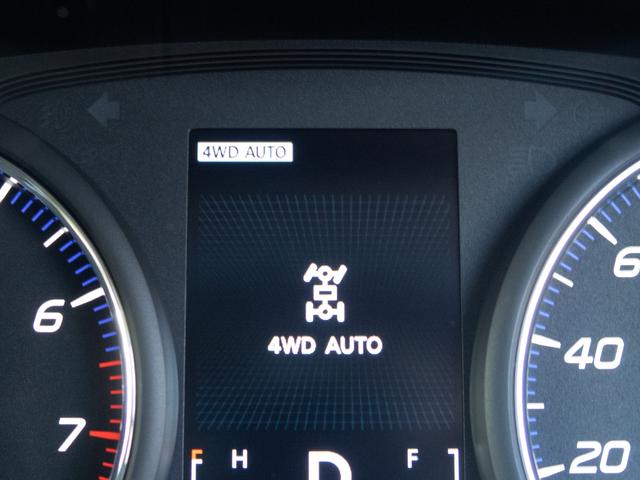 アウトランダー ２４Ｇ　純正ワイドナビ　全周囲カメラ　３列シート７人乗り　３モード切替４ＷＤ　ＥＴＣ　ドライブレコーダー　　クリアランスソナー　衝突被害軽減ブレーキ　ヒッチメンバー（34枚目）