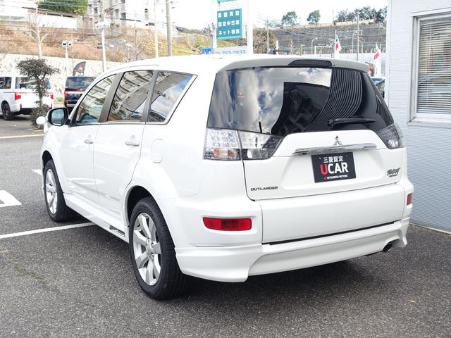 支払総額　＝　車両本体価格＋諸費用　（法定費用＋販売店手数料）です。店頭納車が前提ですが、自宅への納車のなどは、別途費用になります。兵庫県以外での登録は、支払総額が異なります。お問合せください。