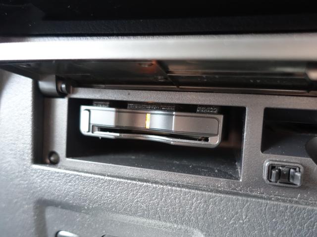 �����ڂ��X�b�L���ȃr���g�C���d�s�b