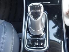 ���θ塢���󥿡�����른�祤���ƥ��å������פΥ��եȥ�С����ţ֥⡼�ɤ���������ǽ�Ǥ��� 6