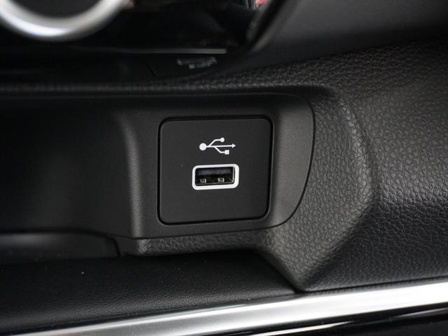 ヴェゼル ｅ：ＨＥＶＺ　１年保証ナビＲカメＥＴＣクルコンＢＴ地デジＬＥＤ（46枚目）