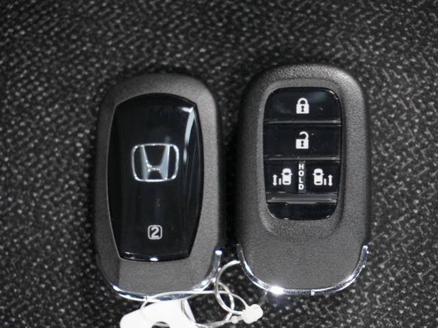 Ｎ－ＢＯＸカスタム ベースグレード　２年保証当社試乗車ナビＤレコＲカメＥＴＣ両電扉（19枚目）
