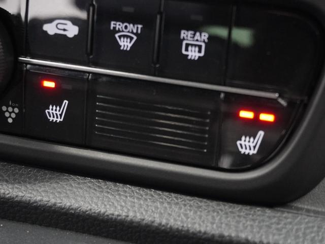 ◆シートヒーター装備◆　寒い季節にピッタリなのが、このシートヒーター！寒い季節もシートヒーターが体を温めてくれます。寒い季節もドライブが楽しくなります。