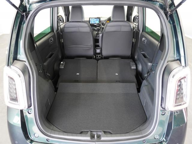 リアシートを使用しない時は倒せば更に広々ラゲッジスペースの出来上がりです、たくさんの荷物が積み込み可能です！