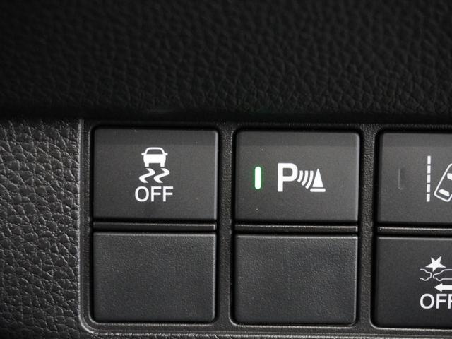 ◆障害物センサー◆車庫入れの時などに近くに障害物がある場合、障害物までの距離を音で知らせてくれます。