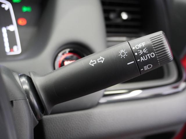 フィット ｅ：ＨＥＶホーム２０周年特別仕様車カーサ　２年保証ナビＤレコＲカメＥＴＣクルコンＢＴ（38枚目）