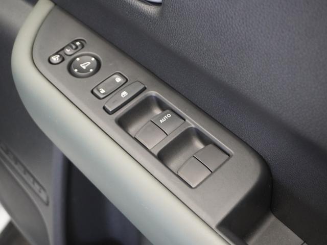 フリード クロスター 1年保証当社試乗車ナビDレコRカメETC両電扉(35枚目)