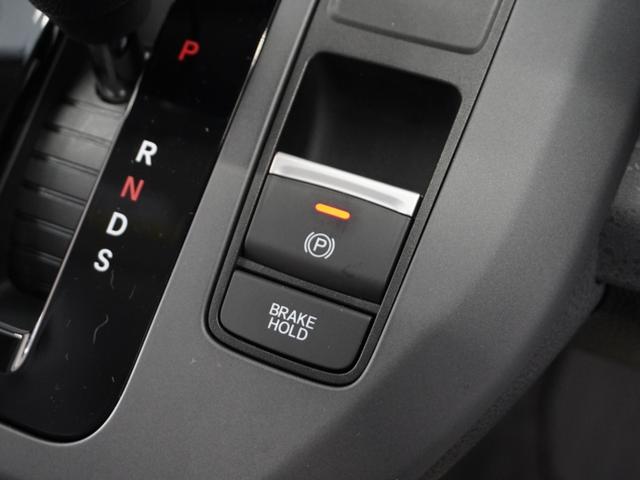 フリード クロスター 1年保証当社試乗車ナビDレコRカメETC両電扉(44枚目)