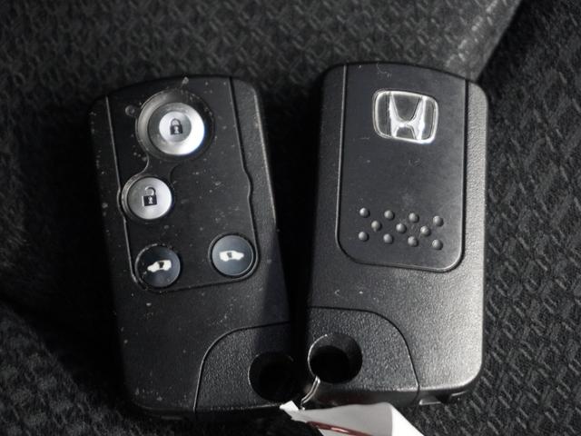 ステップワゴンスパーダ パワーエディション 1年保証ナビ後席モニタRカメETC両電扉BT(18枚目)