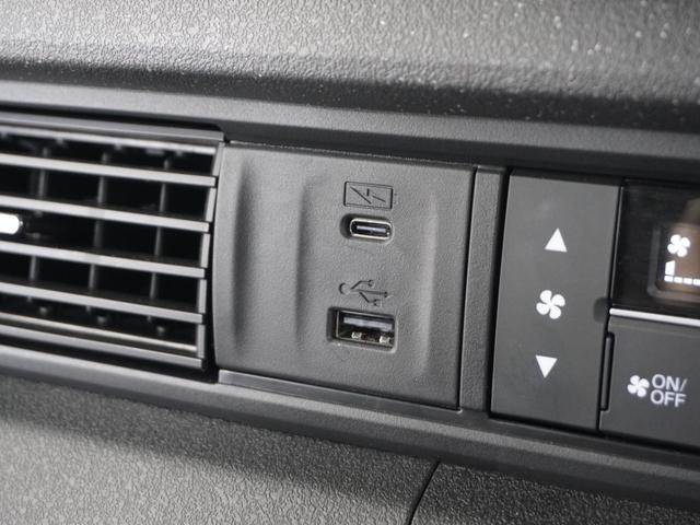 N-BOXカスタム ターボ 2年保証当社試乗車4WDナビ全周囲カメDレコETC(7枚目)