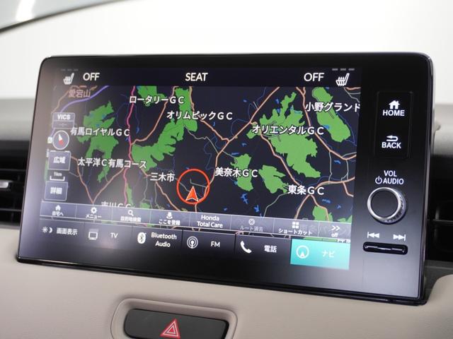 ヴェゼル ｅ：ＨＥＶＺ・ＰＬａＹパッケージ　２年保証当社試乗車ナビ全周囲カメＤレコＥＴＣ２．０（2枚目）