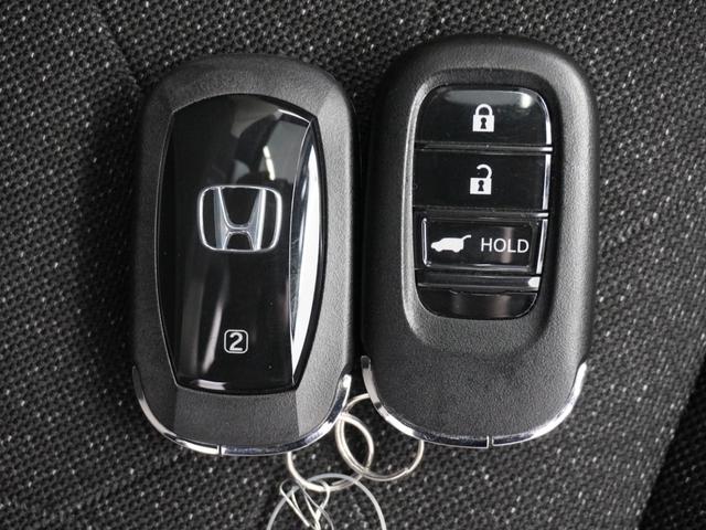 ヴェゼル ｅ：ＨＥＶＺ・ＰＬａＹパッケージ　２年保証当社試乗車ナビ全周囲カメＤレコＥＴＣ２．０（25枚目）