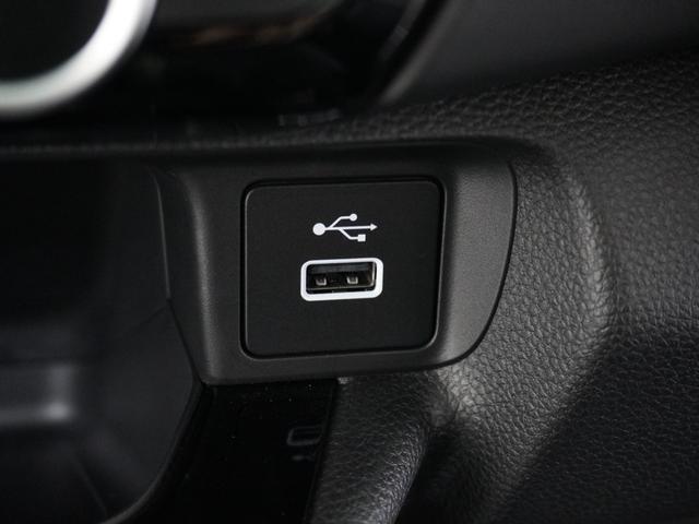 ヴェゼル ｅ：ＨＥＶＺ・ＰＬａＹパッケージ　２年保証当社試乗車ナビ全周囲カメＤレコＥＴＣ２．０（55枚目）