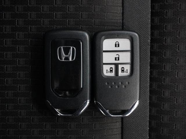 ステップワゴンスパーダ スパーダホンダセンシング　１年保証ナビＲカメＥＴＣ両電扉ＢＴ地デジＬＥＤ（18枚目）