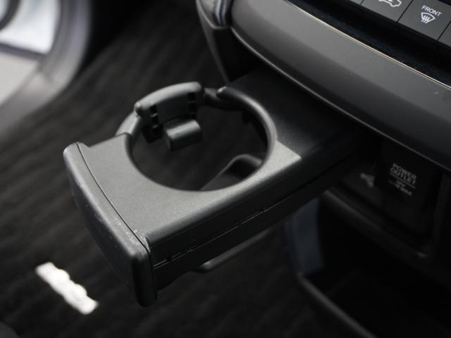 ステップワゴンスパーダ スパーダホンダセンシング　１年保証ナビＲカメＥＴＣ両電扉ＢＴ地デジＬＥＤ（46枚目）