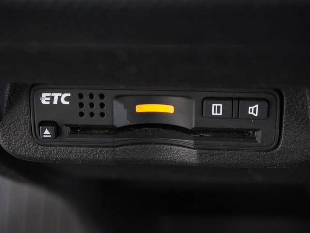 フリード Gプレミアムエディション 1年保証ナビRカメETC両電扉BT地デジHID(4枚目)