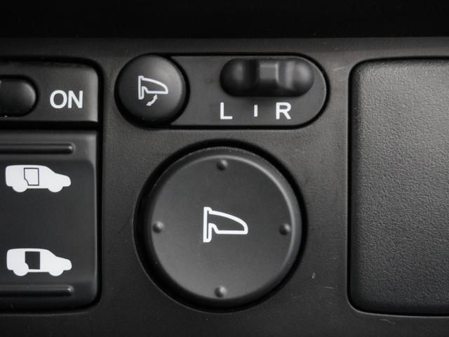 フリード Gプレミアムエディション 1年保証ナビRカメETC両電扉BT地デジHID(27枚目)