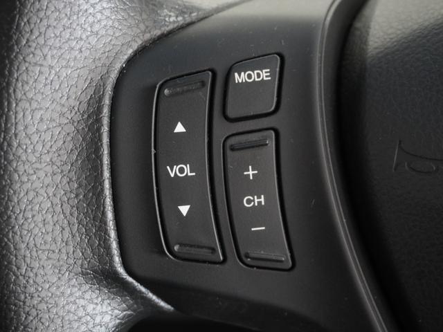 フリード Gプレミアムエディション 1年保証ナビRカメETC両電扉BT地デジHID(30枚目)