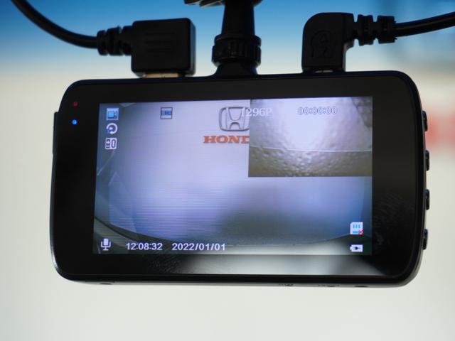 フリード Ｇエアロジャストセレクション　３か月保証ナビＤレコＲカメＥＴＣ片電扉ＢＴ接続（4枚目）