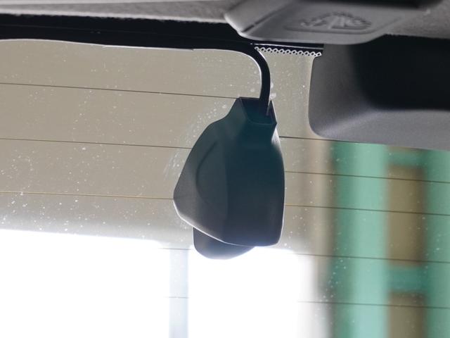 フィット ｅ：ＨＥＶリュクス　１年保証ナビＤレコＲカメＥＴＣクルコンＢＴ地デジ（5枚目）