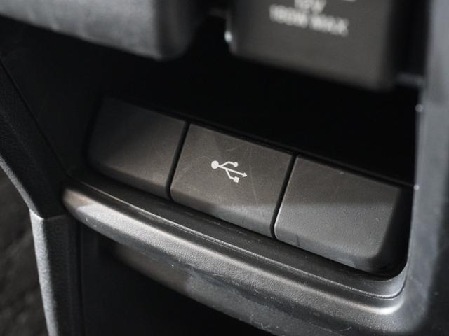 ステップワゴンスパーダ スパーダホンダセンシング 1年保証ナビ後席モニタ全周囲カメラDレコETC(9枚目)