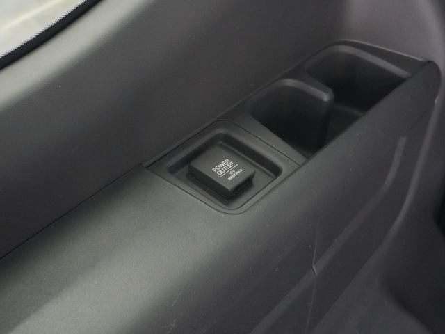 ステップワゴンスパーダ スパーダホンダセンシング 1年保証ナビ後席モニタ全周囲カメラDレコETC(35枚目)