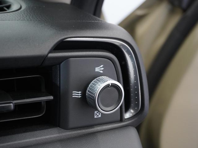 ヴェゼル ｅ：ＨＥＶＺ　２年保証ナビ全周囲カメＥＴＣ２．０クルコンＢＴ（13枚目）