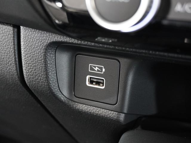 ヴェゼル ｅ：ＨＥＶＺ　２年保証ナビ全周囲カメＥＴＣ２．０クルコンＢＴ（46枚目）